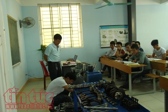 Xuất khẩu lao động có trình độ cao, đường chưa đi đã thấy gập ghềnh ảnh 1